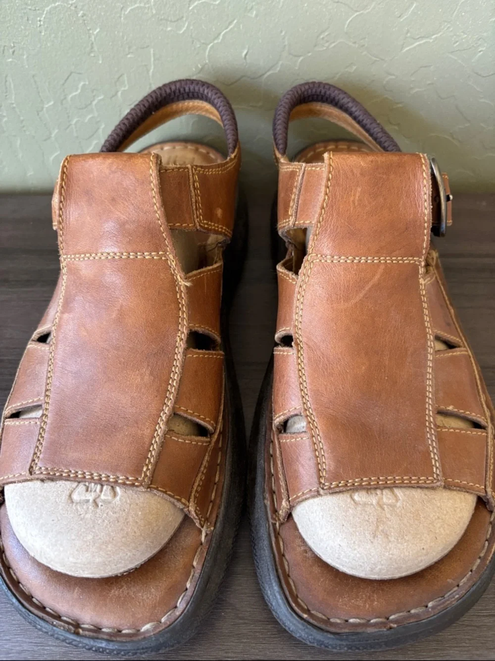 Born Joshua Brown Leather Open Toe‎ Fisherman’s Sandal Size 10 / EU 44